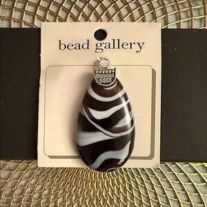 Gallery Black and White Swirl Necklace